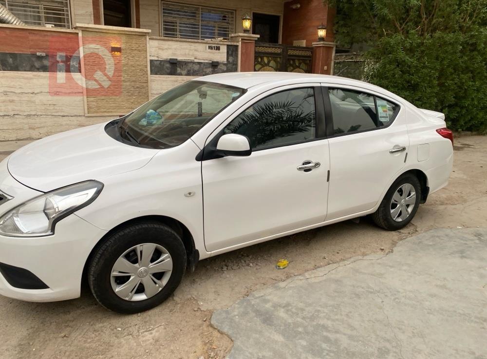 Nissan Sunny